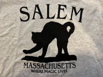 T-SHIRT Black Cat Salem